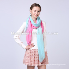 2017 factory selling winter elegant handmade pink and blue gradient ramp printed wool scarf